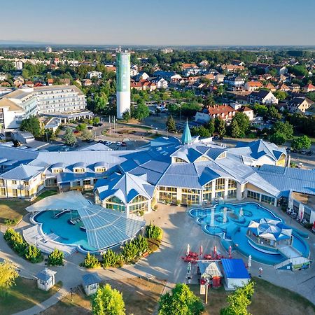 Park Inn By Radisson Sarvar Resort & Spa Ngoại thất bức ảnh
